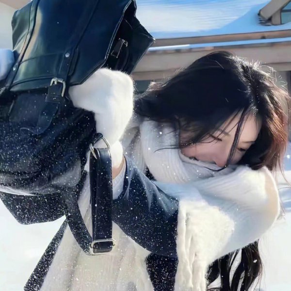 鲁卜哈利沙漠：非洲的女人